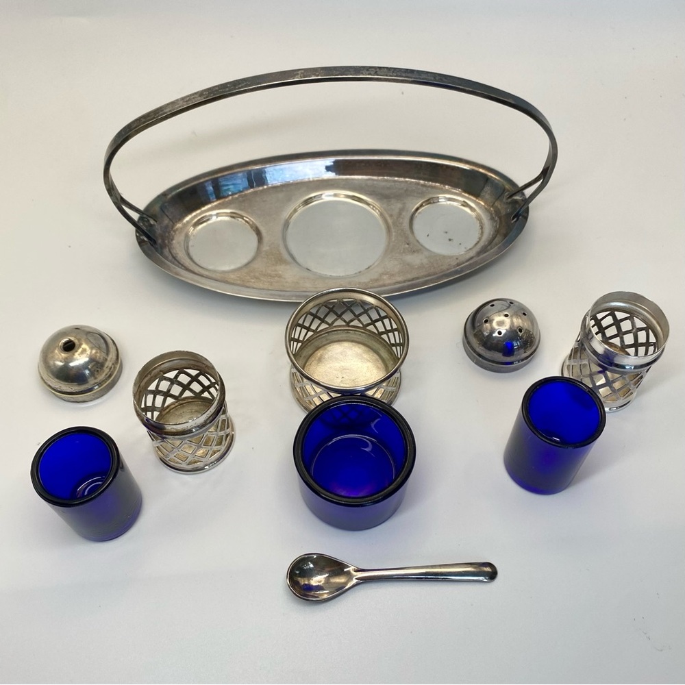 Silver plate and cobalt cruet set - Picture 4 of 6